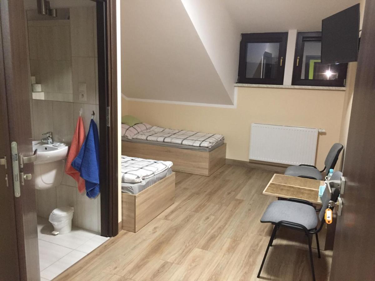 Bed and Breakfast Pod Kotwica Nowa Sol Exterior foto